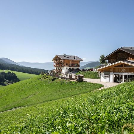 Unterkantiolerhof Funes  Esterno foto