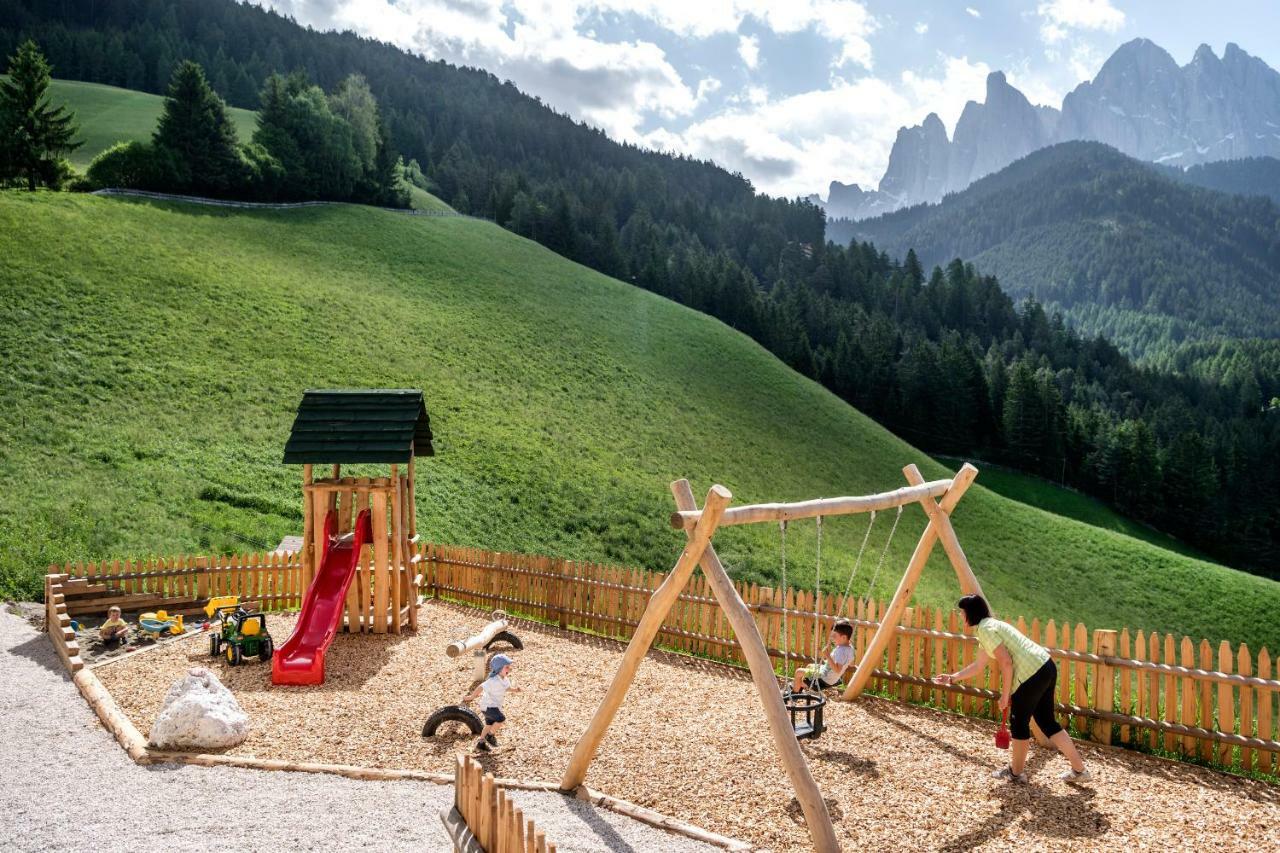 Unterkantiolerhof Funes  Esterno foto